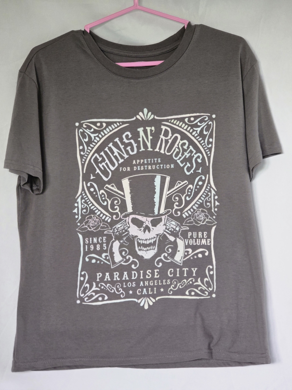 Guns N' Roses "Paradise City" t-shirt In Gray. Size Med